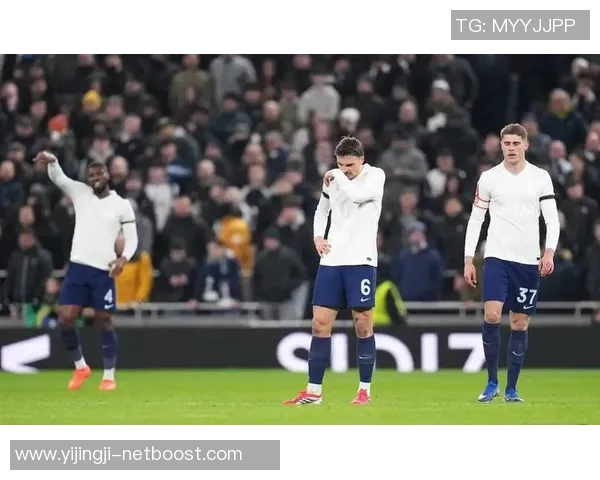 足总杯波尔图与热刺战平精彩瞬间回顾与战术分析