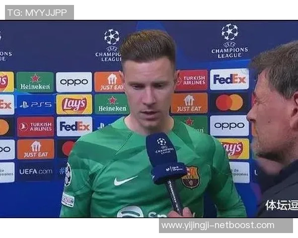 中超激战巴黎圣日耳曼凭乌龙球险胜巴萨引发争议判罚热议